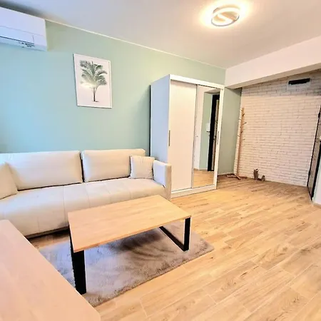 Flora Apartamento Varna